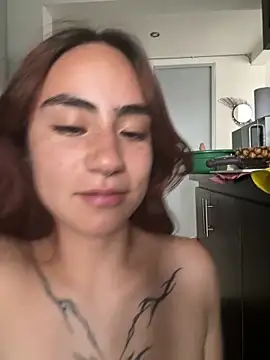 Lia_Moon_Official webcam