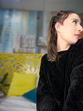 SweetieSinXXX from StripChat is Freechat