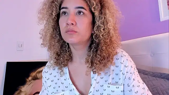 Charlotte11-11 webcam