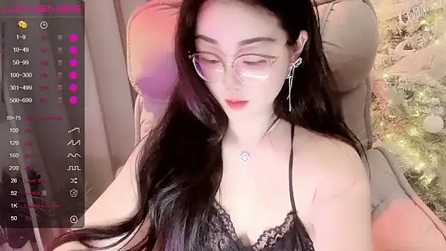 Monica-666888- webcam