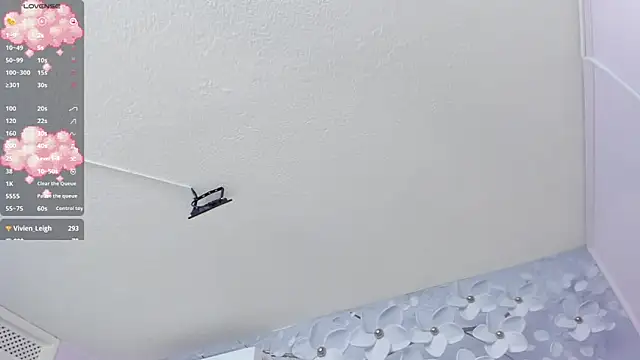 elodie_walker webcam