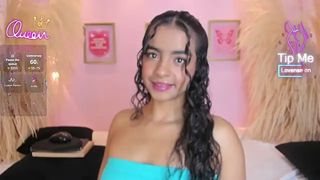 SunnyGilmoree webcam