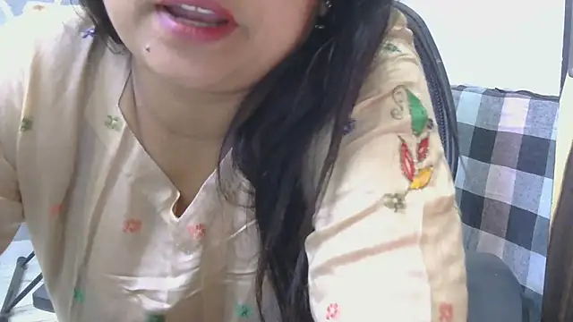 Wow_wonder_heena webcam