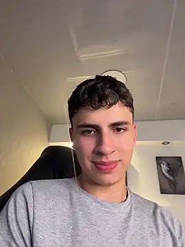 AdrianRinaldi webcam