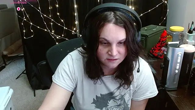 Salacious_Sage webcam