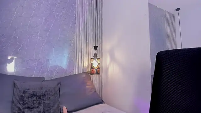 Cataleya_marinn webcam