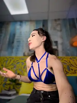 SweetieSinXXX from StripChat is Freechat