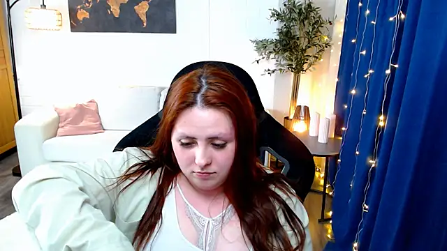 Hennessy_bunny webcam