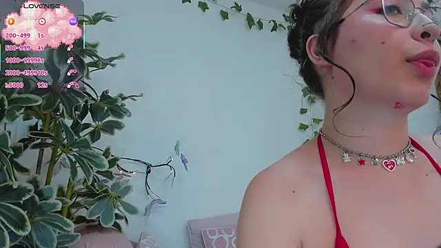 MarieTaylor_ webcam