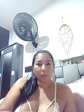 AngelSashaa webcam