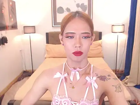 PreciousAmore webcam