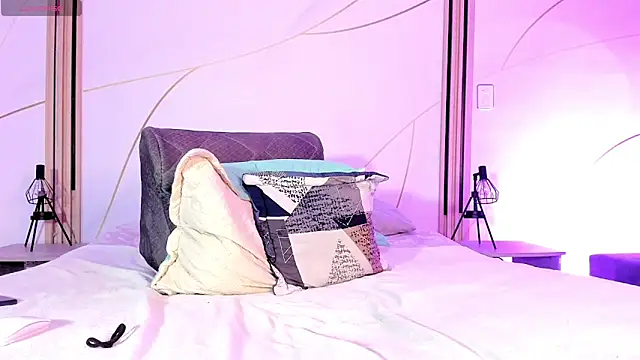 CheryHandsome webcam