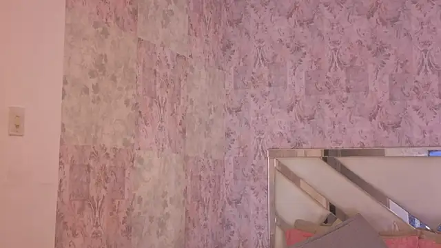 april_summer_ webcam