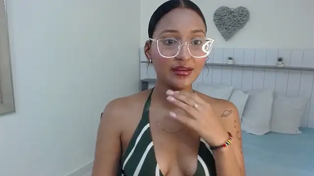 Rubi_Diamond_ webcam