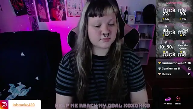 Bdsm_and_fries webcam