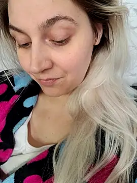 ScarletCallings_420 webcam