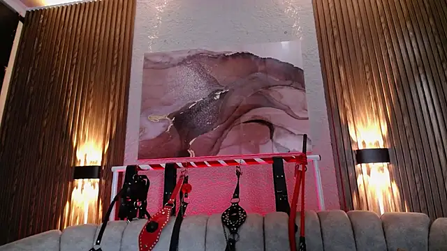 Naty_slavedoll webcam