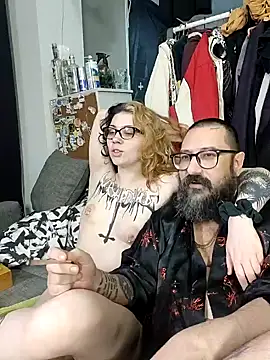 whatevaandissues webcam