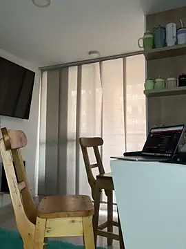 tabata_monroee webcam