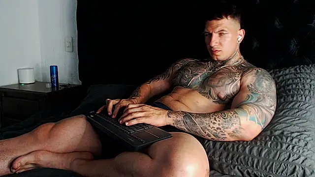 Shane_Clay webcam