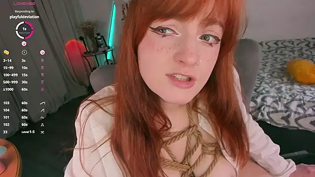 Alice_CutePerv webcam