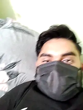 loyalboy_0052 webcam