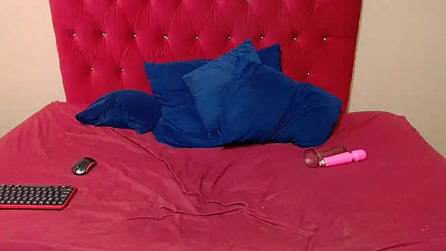 sultryslender webcam