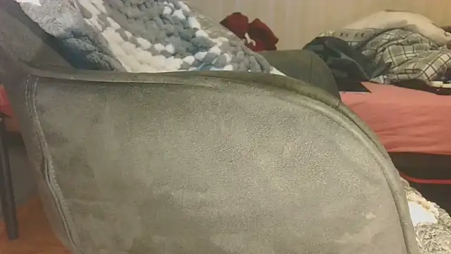 t0yforeskin - T0Yforeskin's free webcam - UK Sex Cams