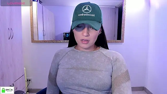 EricaVanderhill webcam