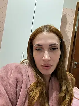 Irresistible24 webcam