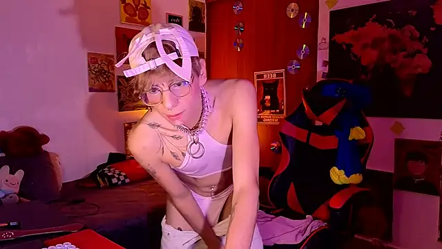 the_princeRed webcam