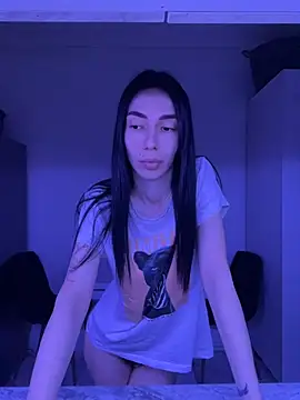 Celine_Roxelle webcam