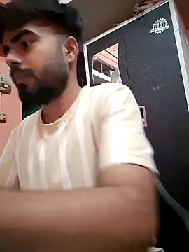 soniriyaa010101 webcam