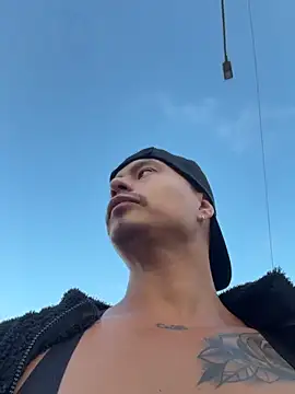 DominickVegas webcam