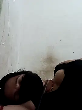 karishma_Bhabhi webcam