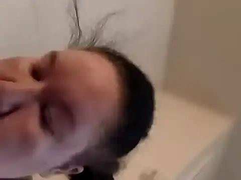 hisalphaqueen27 webcam