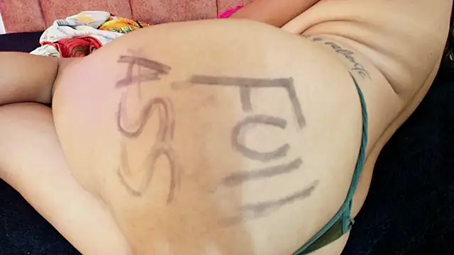 Mia_Nasty_Dirty webcam