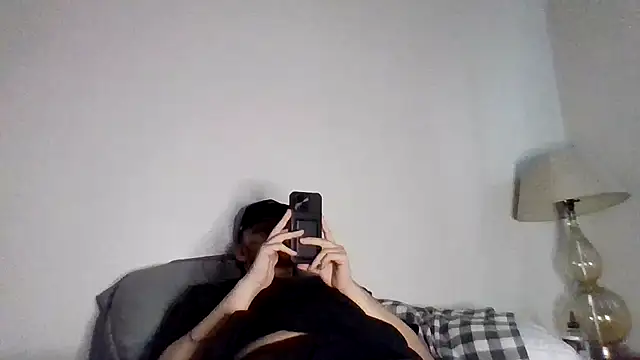 tallhungcloudzz webcam