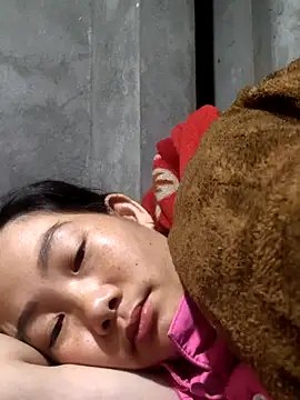 gio-thu live sex cam