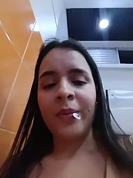 Julieth_hot-69 webcam