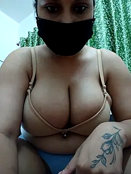 Webcam Model (pushpa-rani1) is live