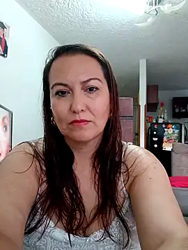 Caroline_mommy webcam