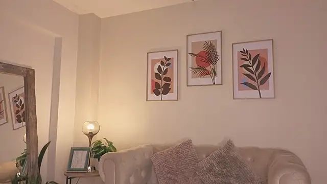 DahianaWalcott live sex cam