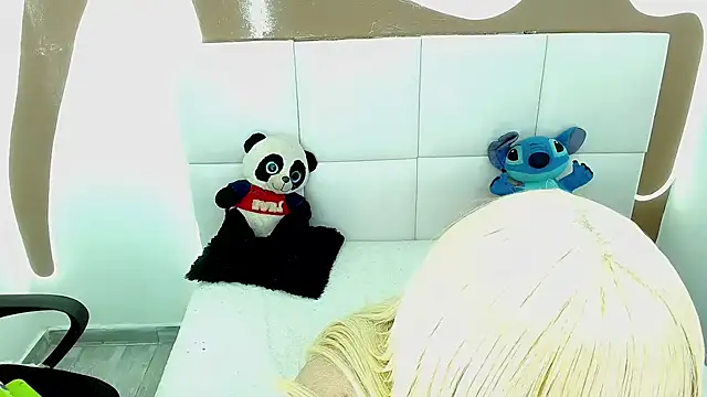 natashaislerxxx webcam