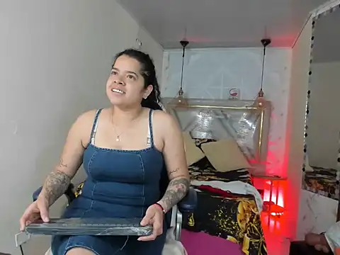 alexa-cooper- webcam