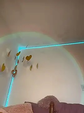 GiannaMagari_ webcam