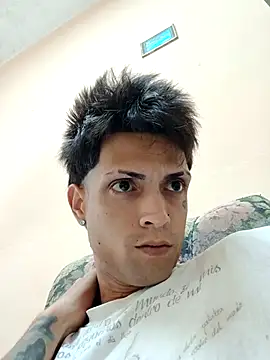 CubaxxxPeneGrande webcam