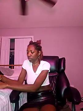 oliviaprettypussy webcam