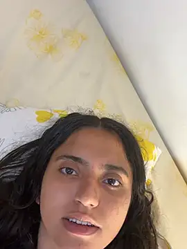 ViolettaSummer webcam