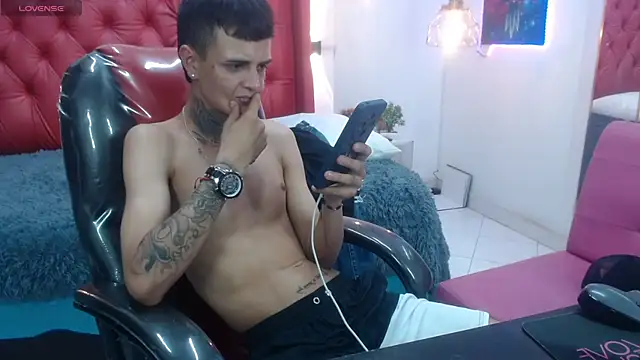 benjamin_anthony webcam
